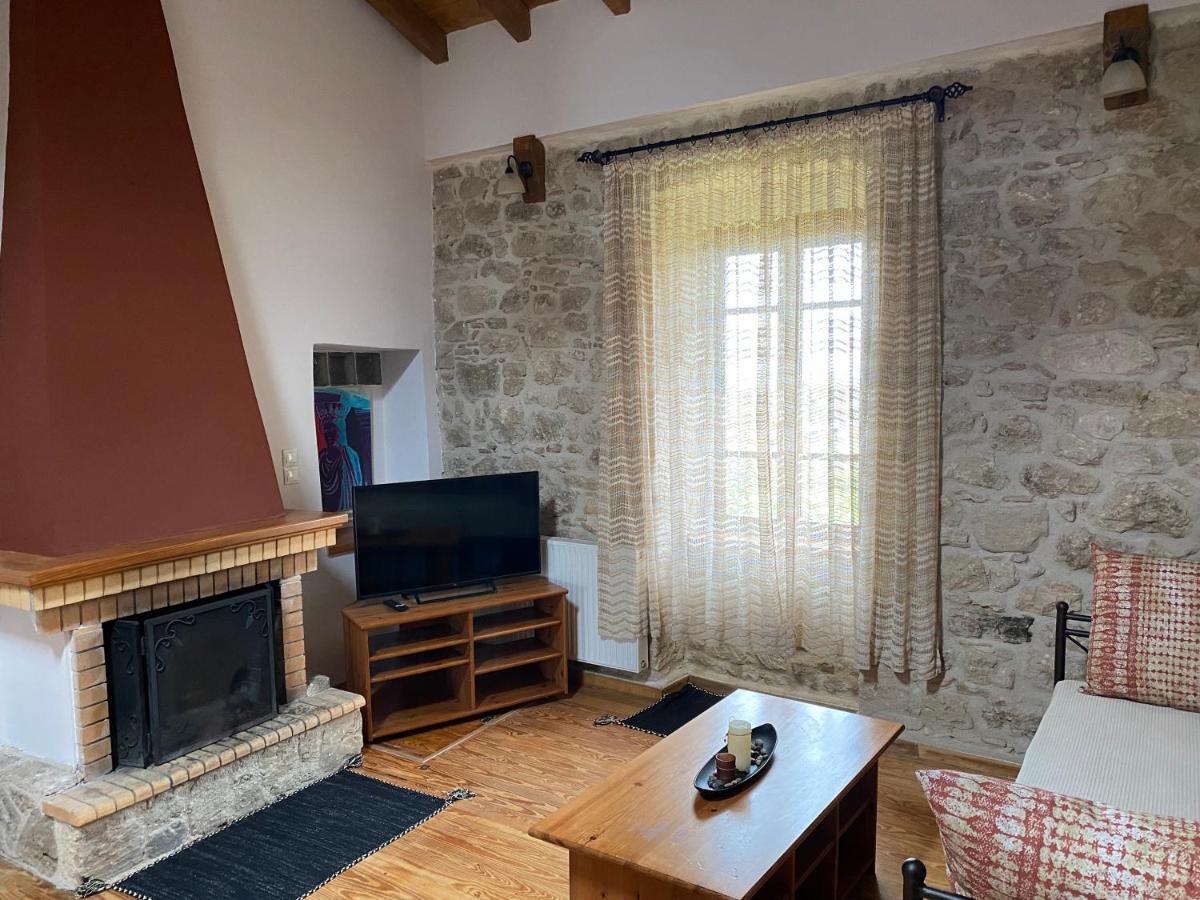 Pegasus House Corinth Exterior foto
