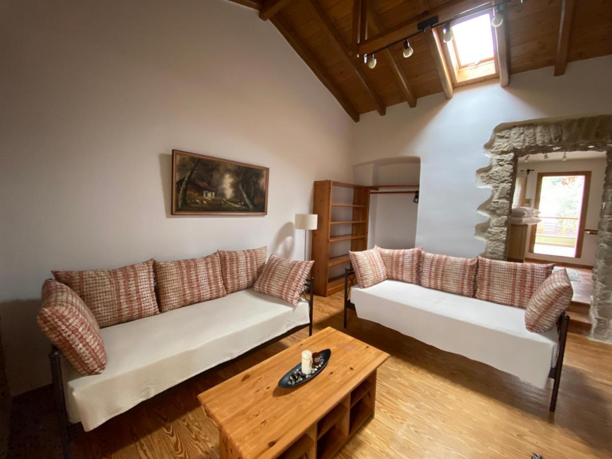 Pegasus House Corinth Exterior foto